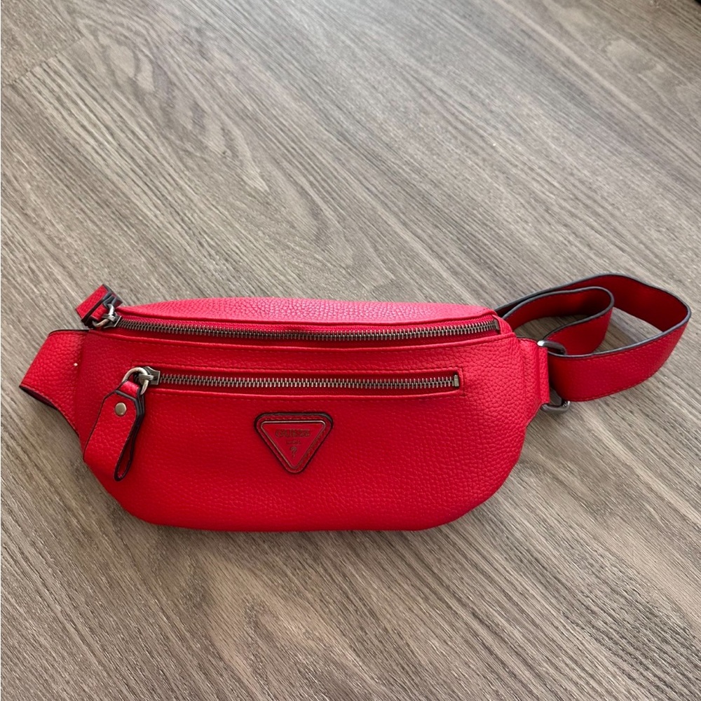 Guess belt bag